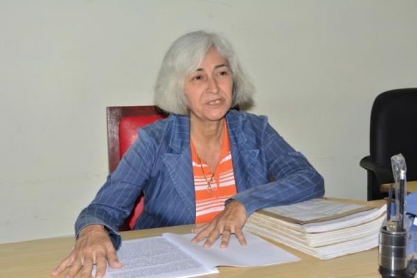 Judge Carmen Rosa Rojas, president of the Second Criminal Chamber of the People's Provincial Court in Sancti Spiritus