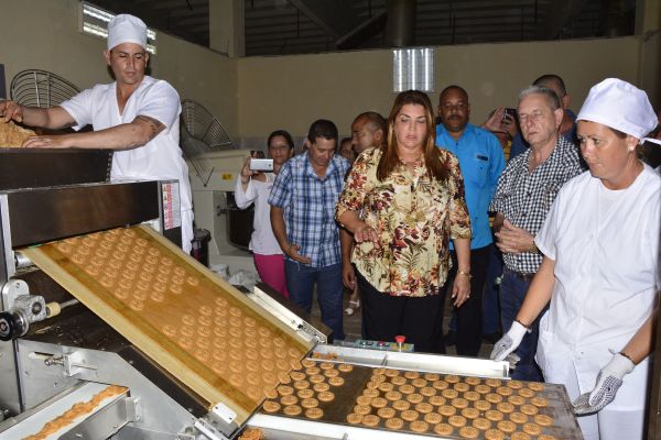 Biscuit factory in  Sancti Spiritus (1)