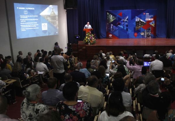 Cuban Minister of Foreign Trade and Foreign Investment, Rodrigo Malmierca, in FIHAV 2019