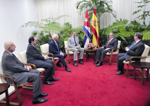 Raul Castro received His Majesty Felipe VI. 