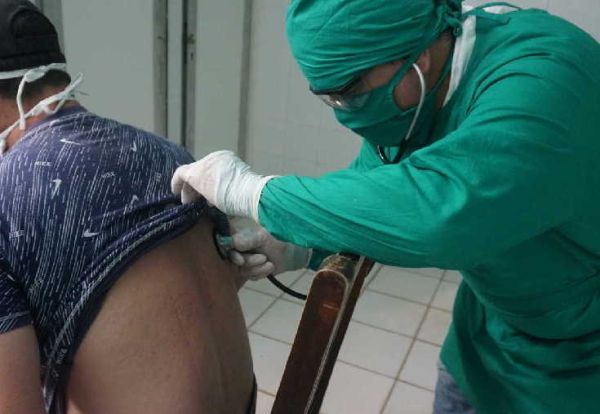 patient with respiratory infection in sancti spiritus, cuba