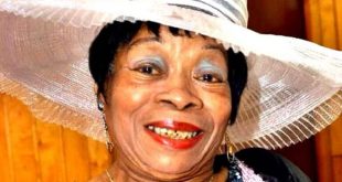 The popular Cuban artist Juana Bacallao died today in this capital at the age of 98, after days of hospitalization in serious condition, reported the Cuban Institute of Music