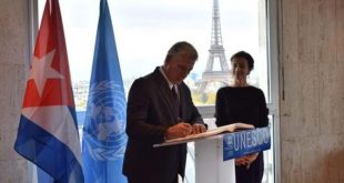 diaz-canel and unesco director