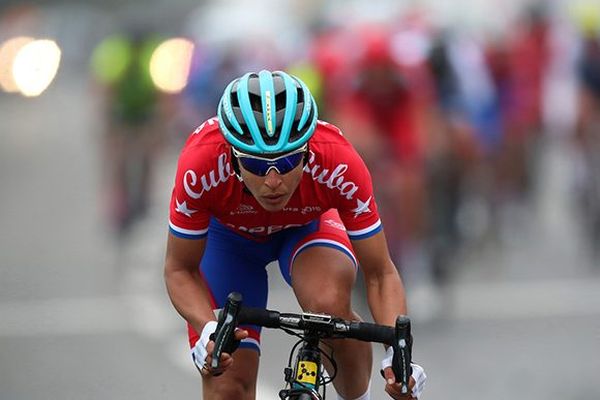 Cuban cyclist Arlenis Sierra during one of her races in Lima 2019.