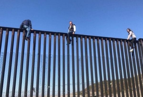 mexico-usa border wall