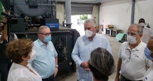 diaz-canel checks on oxygen production plant
