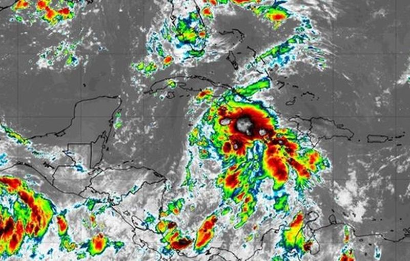 heavy rains predicted for the caribbean area