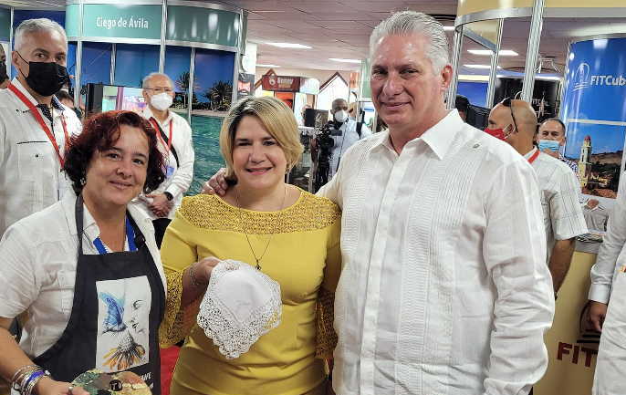Diaz-Canel attends presentation of Cuba as a cultural destination